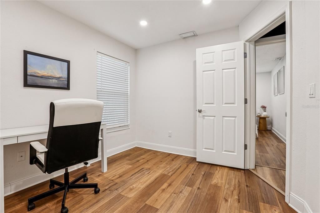 待售: $575,000 (3 贝兹, 2 浴室, 1465 平方英尺)