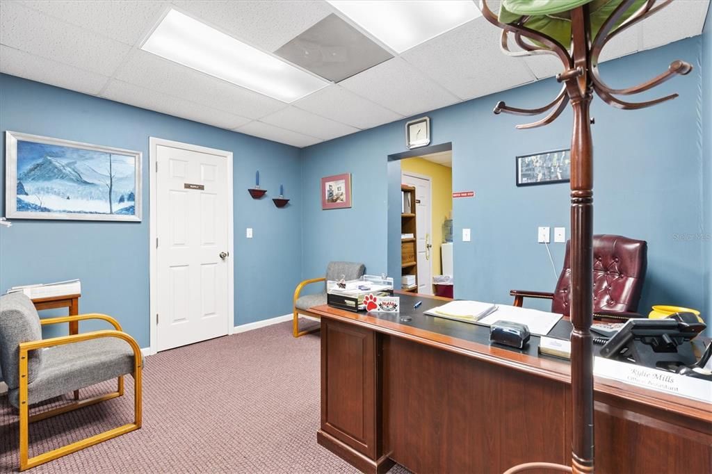 待售: $399,900 (0 贝兹, 0 浴室, 2064 平方英尺)