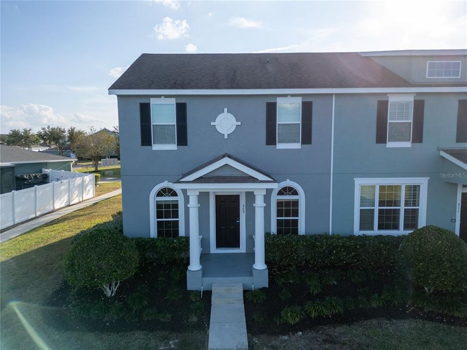 На продажу: $324,000 (3 спален, 2 ванн, 1629 Квадратных фут)