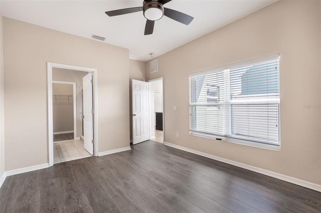 На продажу: $324,000 (3 спален, 2 ванн, 1629 Квадратных фут)