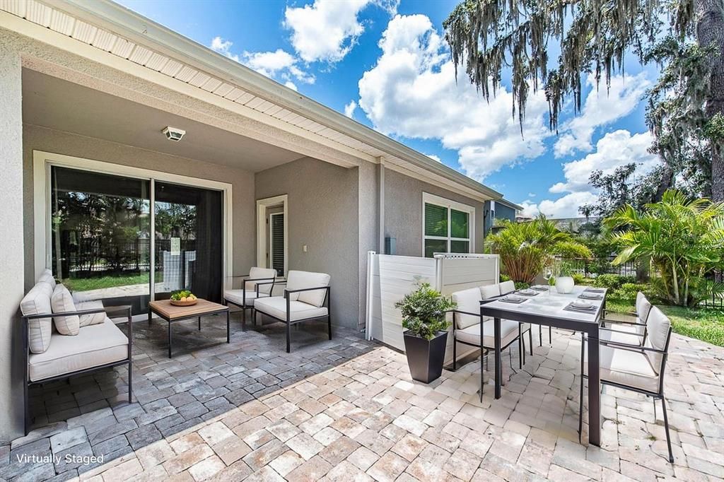 出租: $3,000 (4 贝兹, 3 浴室, 2736 平方英尺)