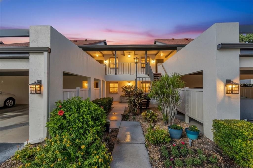 待售: $197,777 (2 贝兹, 2 浴室, 1122 平方英尺)