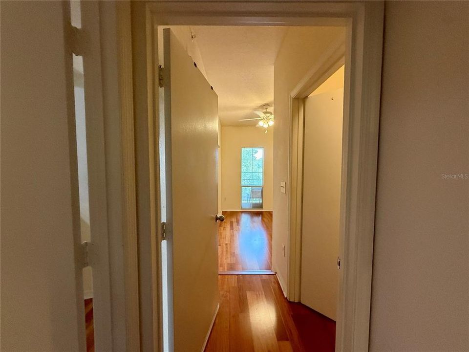 出租: $1,800 (1 贝兹, 1 浴室, 721 平方英尺)