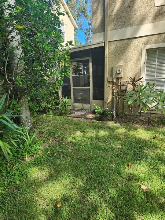 For Rent: $2,100 (2 beds, 1 baths, 1150 Square Feet)