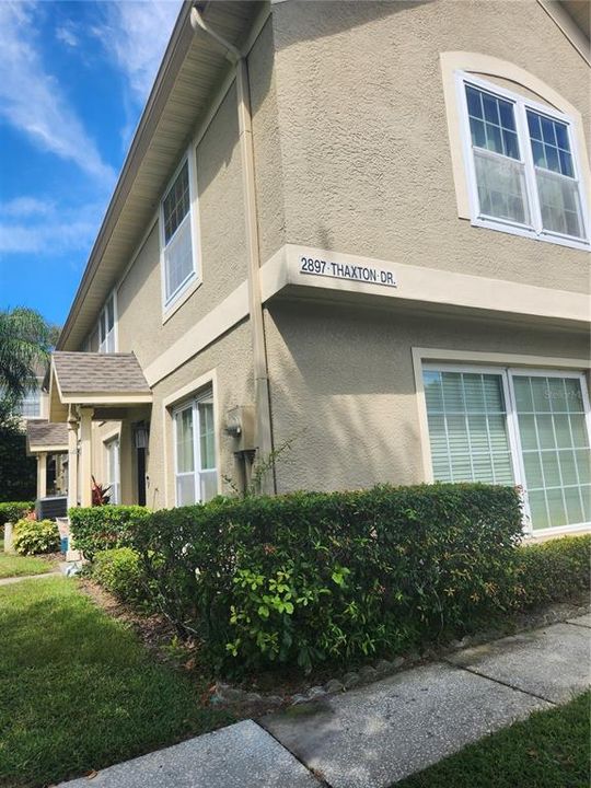 For Rent: $2,100 (2 beds, 1 baths, 1150 Square Feet)