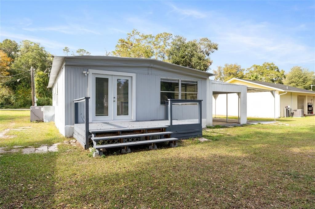 For Sale: $79,900 (2 beds, 2 baths, 960 Square Feet)