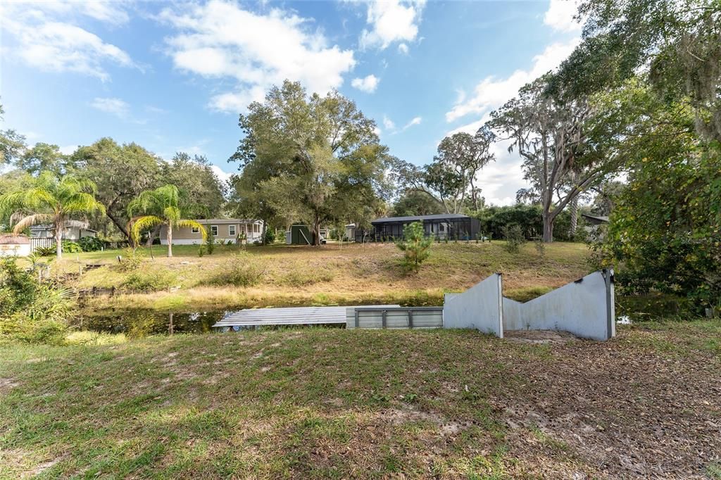 For Sale: $79,900 (2 beds, 2 baths, 960 Square Feet)