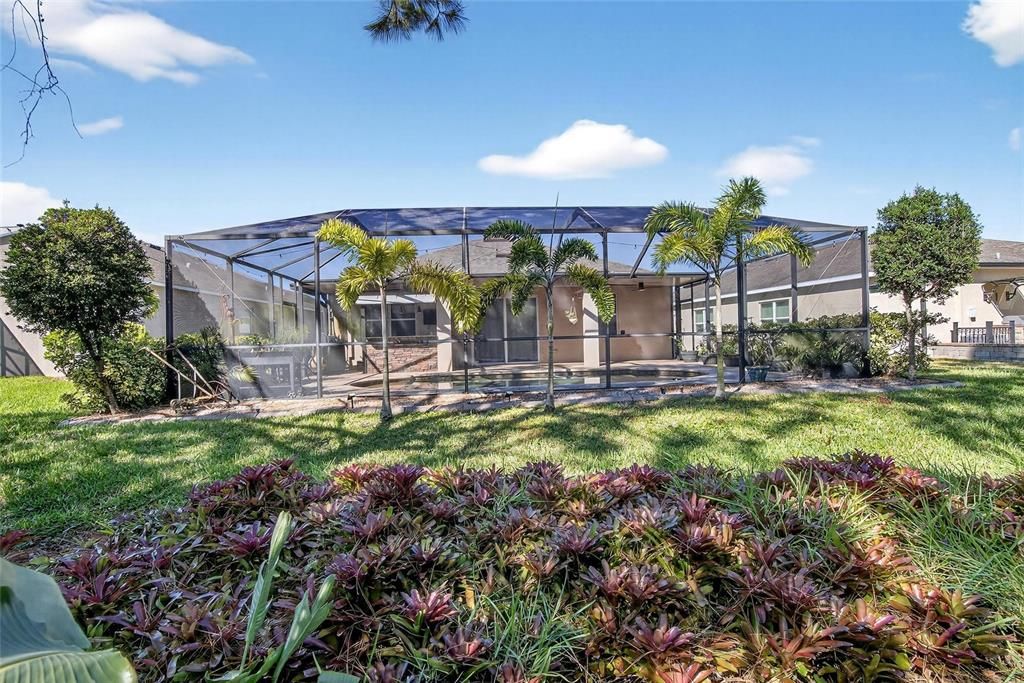 На продажу: $449,900 (4 спален, 2 ванн, 1900 Квадратных фут)