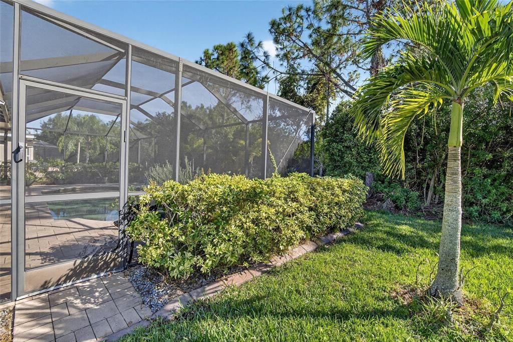 На продажу: $449,900 (4 спален, 2 ванн, 1900 Квадратных фут)