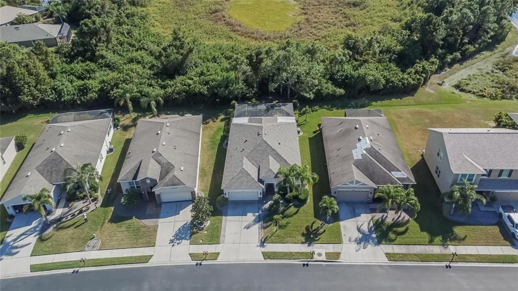 На продажу: $449,900 (4 спален, 2 ванн, 1900 Квадратных фут)