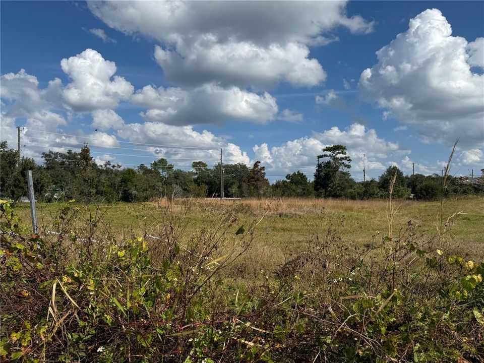 На продажу: $650,000 (2 спален, 1 ванн, 780 Квадратных фут)