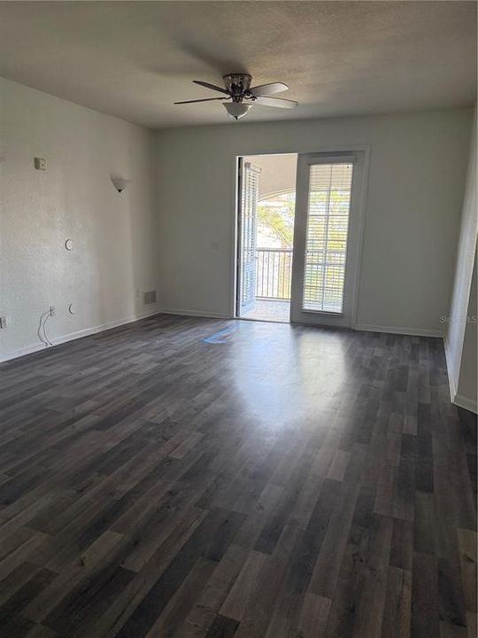 В аренду: $1,800 (3 спален, 2 ванн, 1433 Квадратных фут)