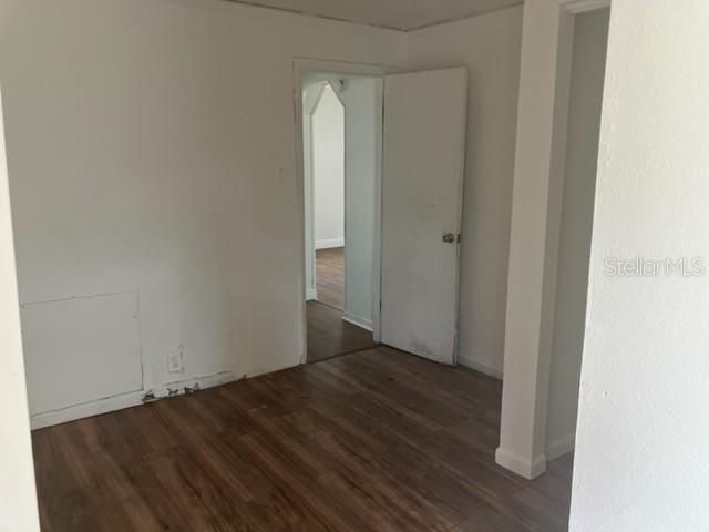 出租: $1,895 (3 贝兹, 1 浴室, 1063 平方英尺)