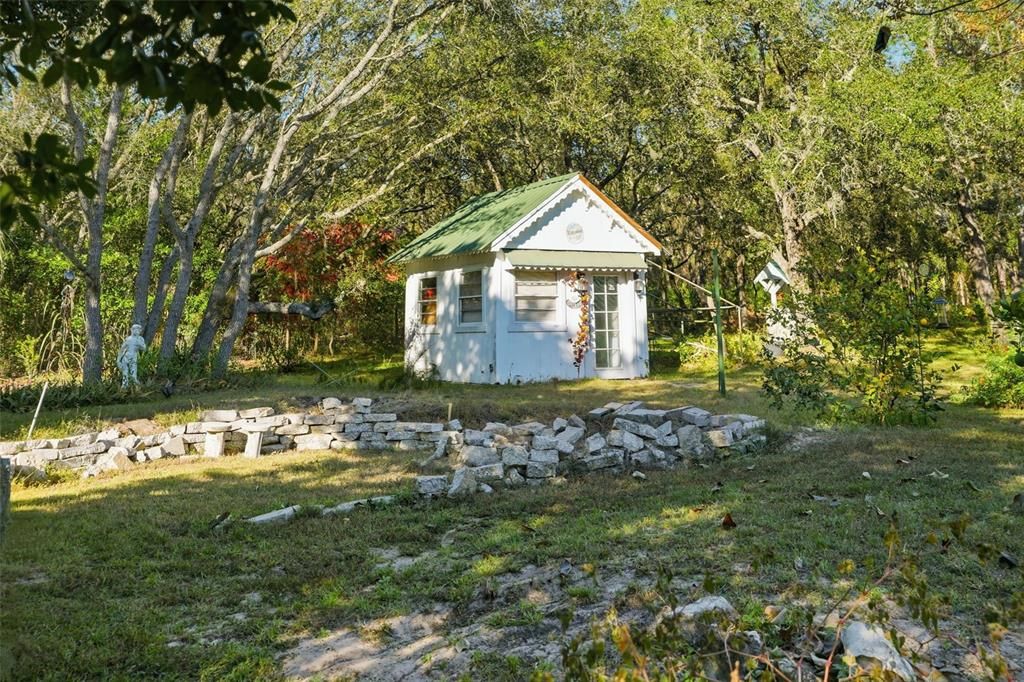 For Sale: $329,900 (2 beds, 2 baths, 1413 Square Feet)