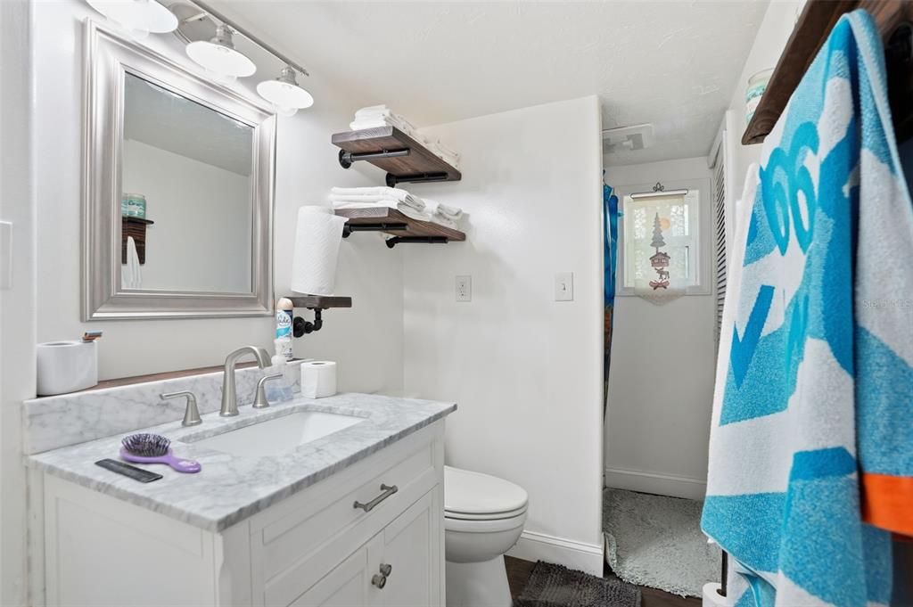 For Sale: $329,900 (2 beds, 2 baths, 1413 Square Feet)