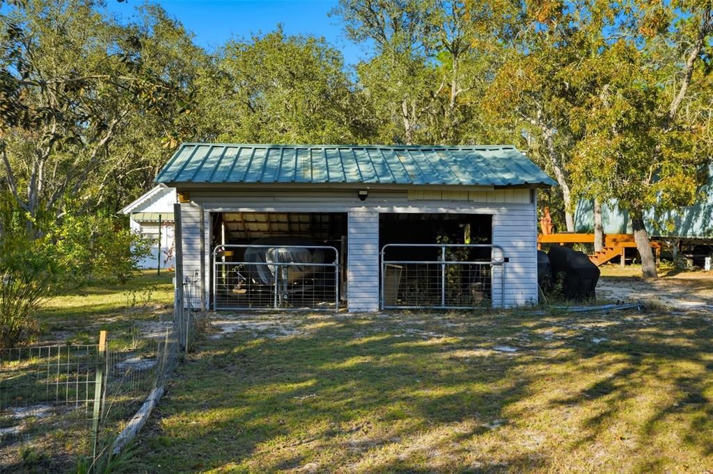 For Sale: $329,900 (2 beds, 2 baths, 1413 Square Feet)