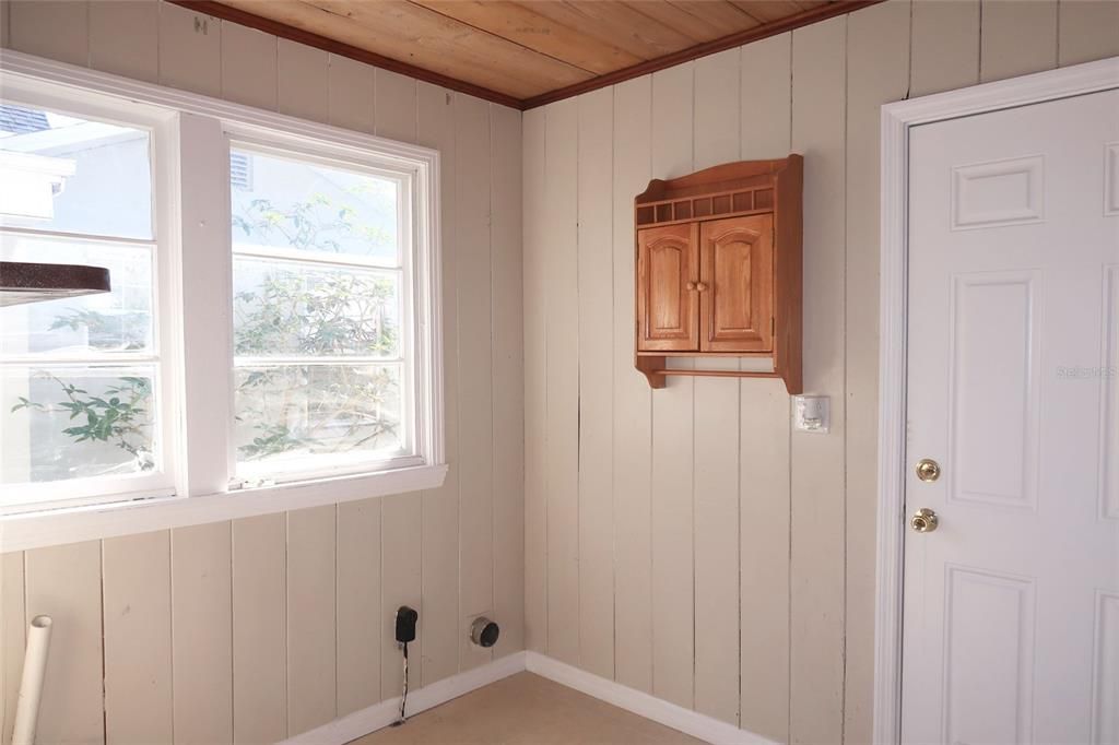 En Renta: $1,295 (2 camas, 1 baños, 676 Pies cuadrados)