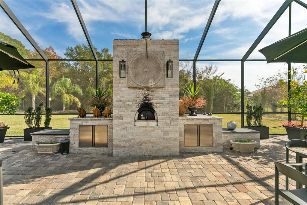 For Sale: $975,000 (3 beds, 2 baths, 2584 Square Feet)