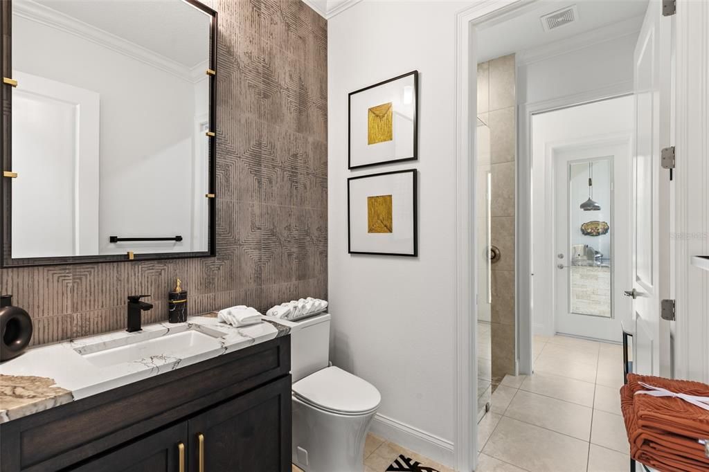 For Sale: $975,000 (3 beds, 2 baths, 2584 Square Feet)