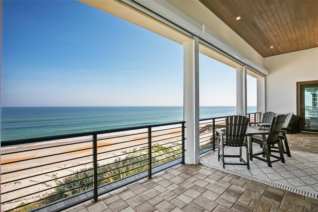 For Sale: $4,100,000 (4 beds, 4 baths, 4667 Square Feet)