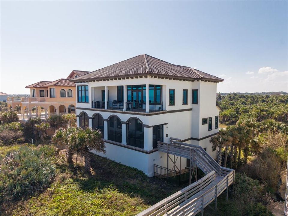 For Sale: $4,100,000 (4 beds, 4 baths, 4667 Square Feet)