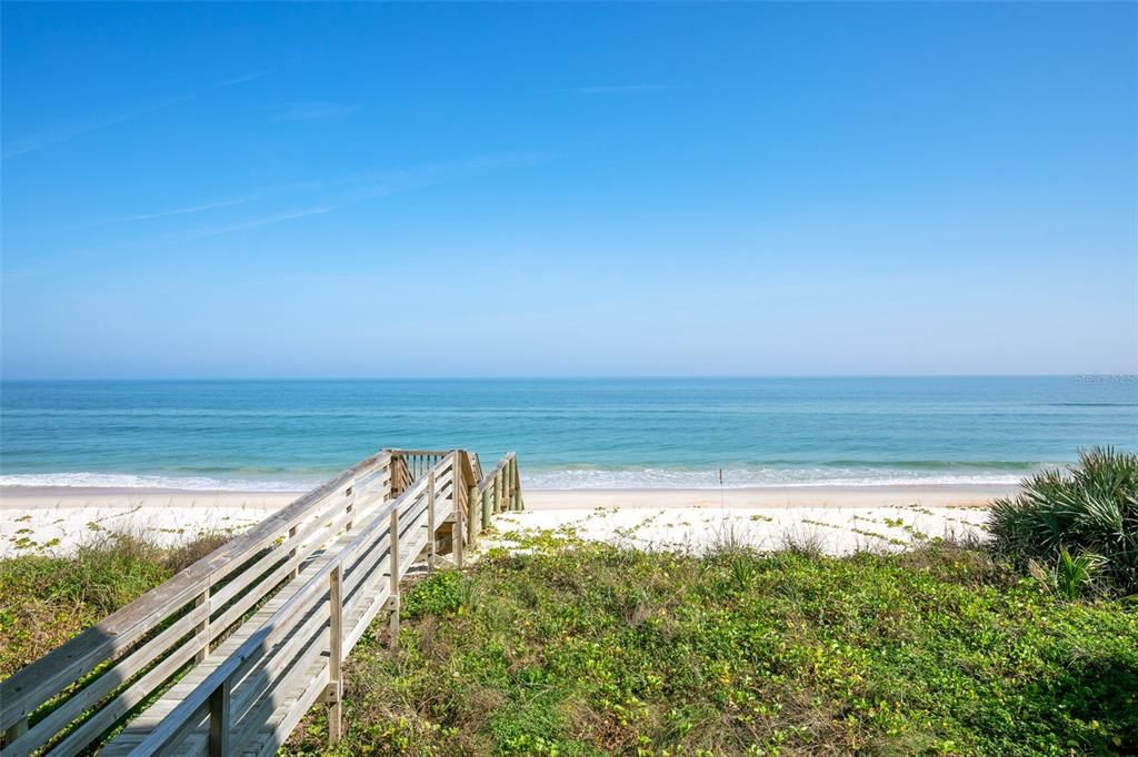 For Sale: $4,100,000 (4 beds, 4 baths, 4667 Square Feet)