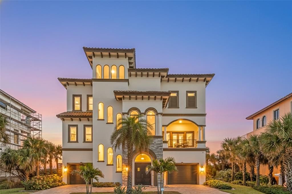 For Sale: $4,100,000 (4 beds, 4 baths, 4667 Square Feet)