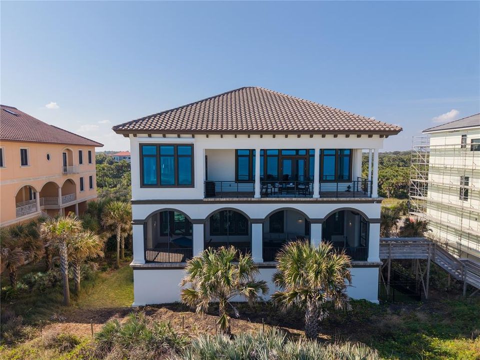 For Sale: $4,100,000 (4 beds, 4 baths, 4667 Square Feet)