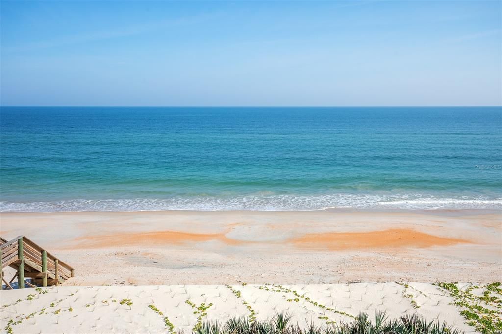 For Sale: $4,100,000 (4 beds, 4 baths, 4667 Square Feet)