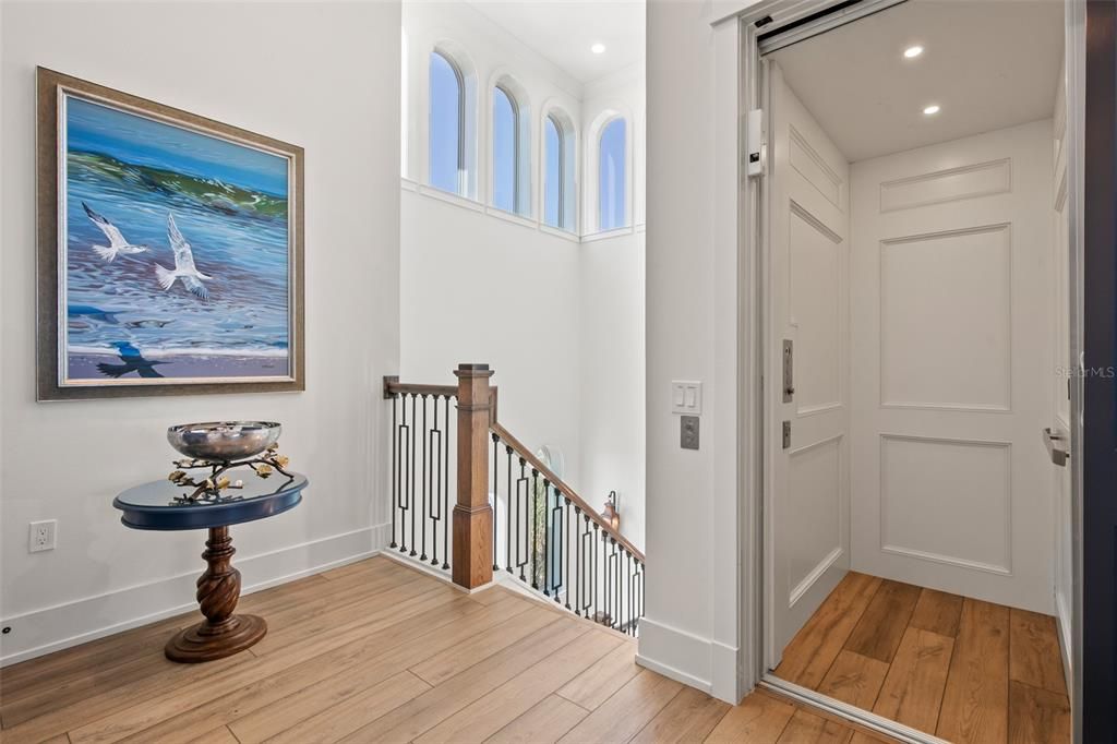 For Sale: $4,100,000 (4 beds, 4 baths, 4667 Square Feet)