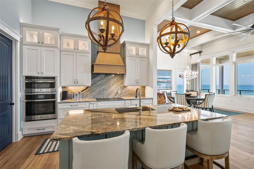 For Sale: $4,100,000 (4 beds, 4 baths, 4667 Square Feet)