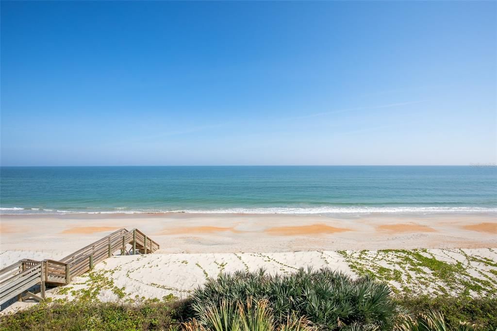 For Sale: $4,100,000 (4 beds, 4 baths, 4667 Square Feet)