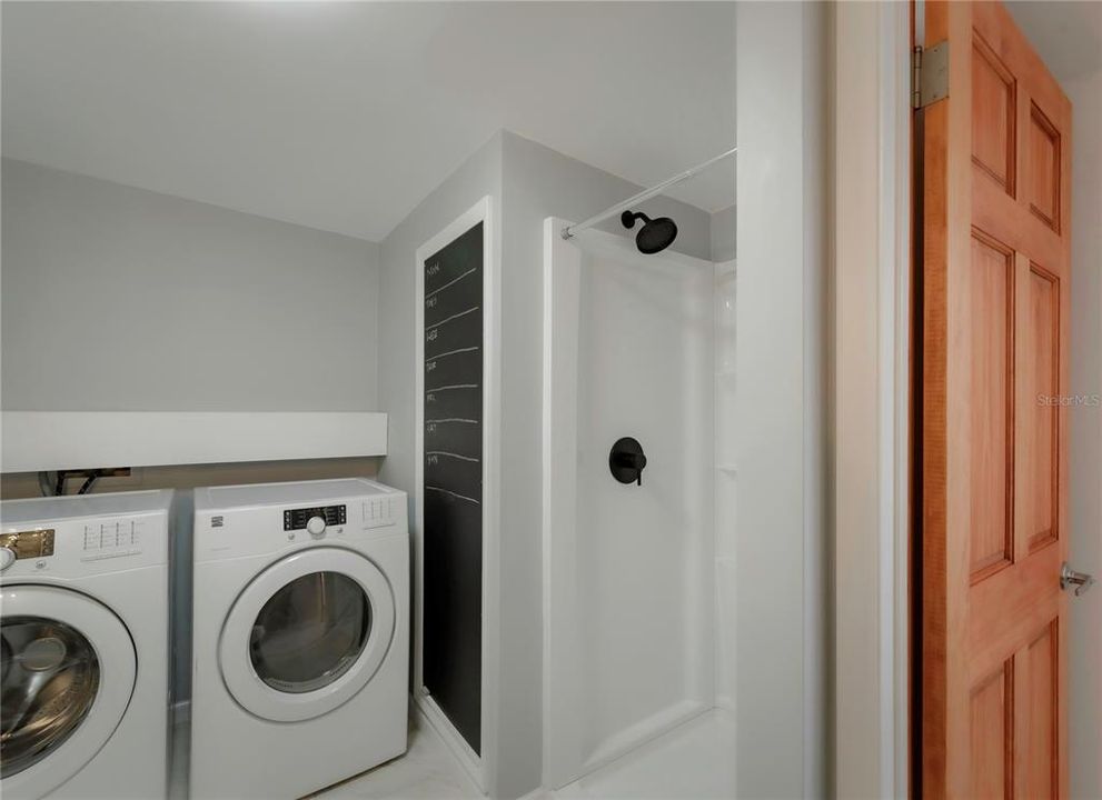 出租: $3,000 (4 贝兹, 2 浴室, 1344 平方英尺)