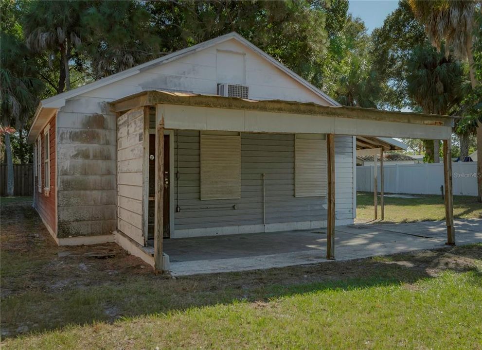 出租: $3,000 (4 贝兹, 2 浴室, 1344 平方英尺)