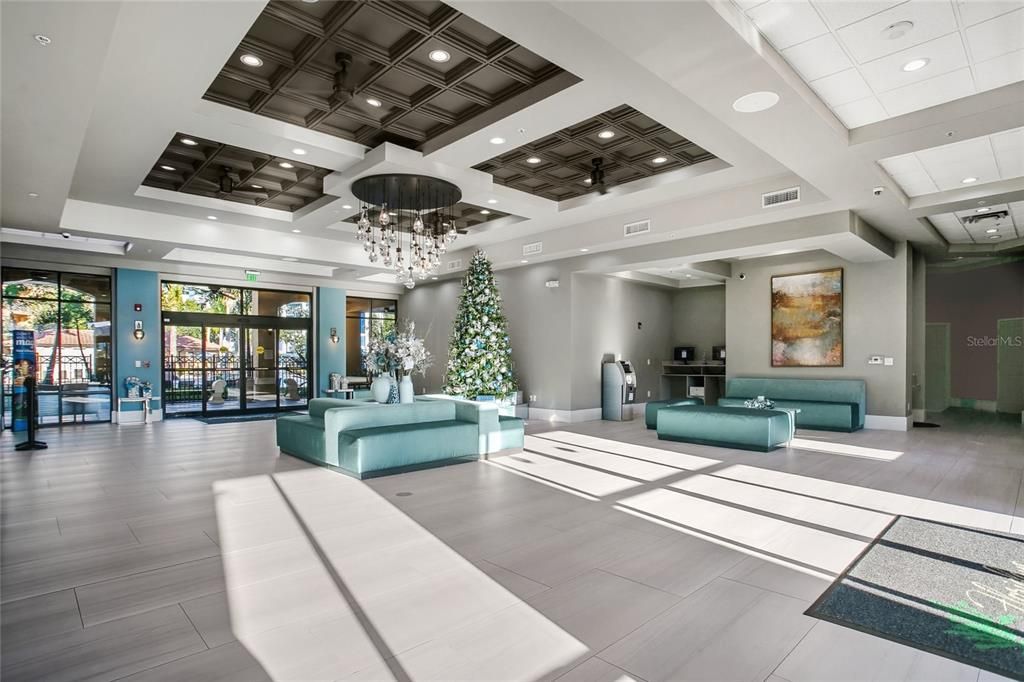 For Sale: $220,000 (2 beds, 2 baths, 957 Square Feet)