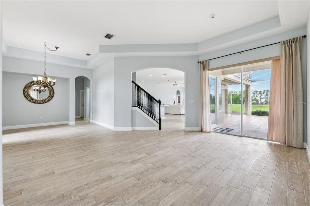 待售: $734,900 (4 贝兹, 4 浴室, 3566 平方英尺)