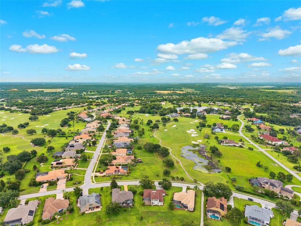 待售: $734,900 (4 贝兹, 4 浴室, 3566 平方英尺)