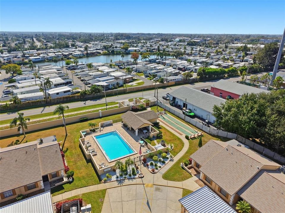 待售: $149,900 (2 贝兹, 2 浴室, 975 平方英尺)