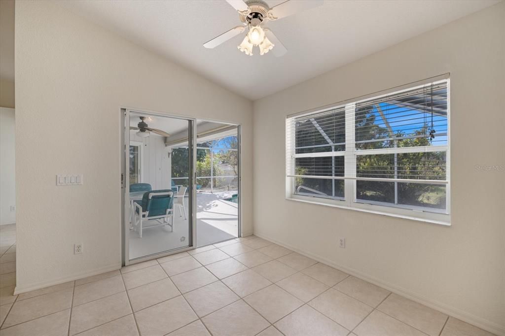 For Sale: $449,000 (3 beds, 2 baths, 1614 Square Feet)