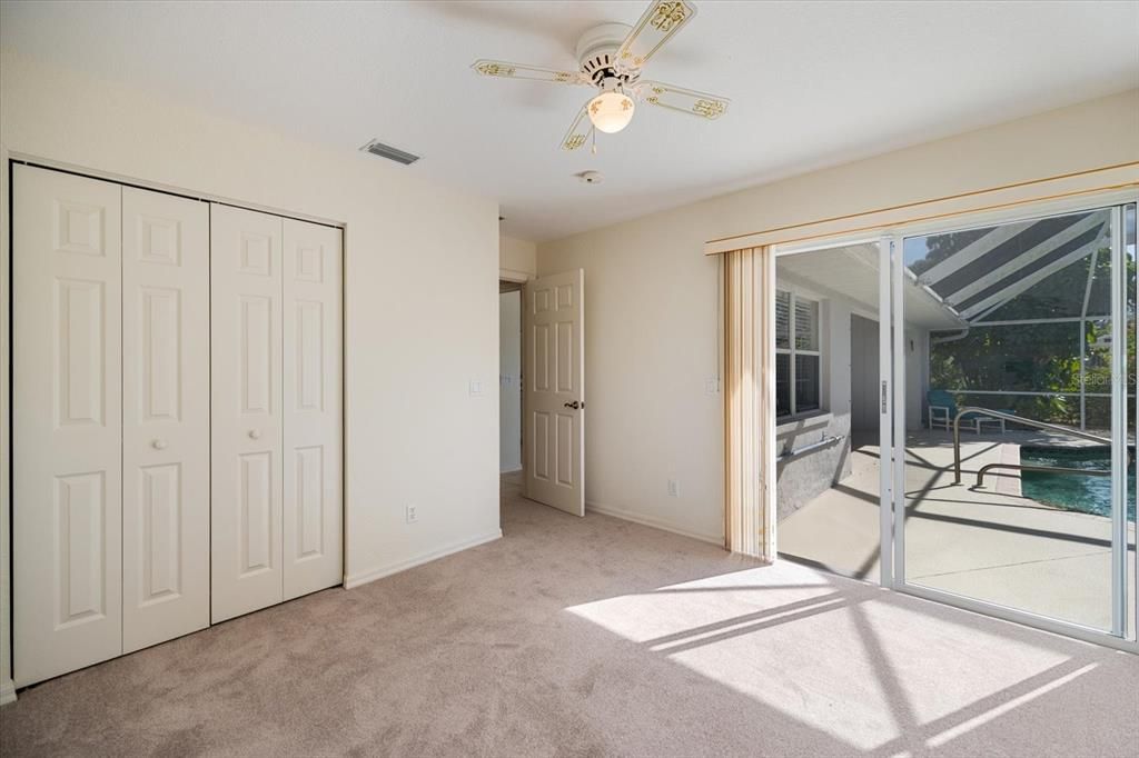 For Sale: $449,000 (3 beds, 2 baths, 1614 Square Feet)