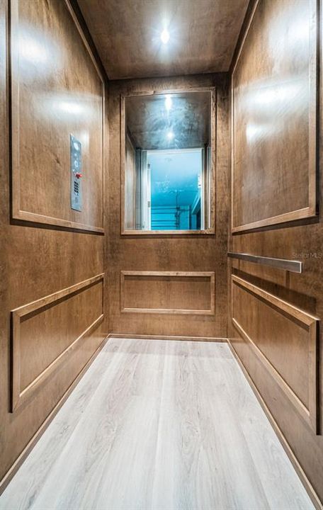 待售: $1,295,000 (3 贝兹, 2 浴室, 2574 平方英尺)