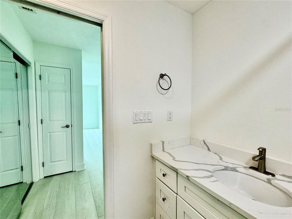 For Sale: $240,000 (2 beds, 2 baths, 1584 Square Feet)