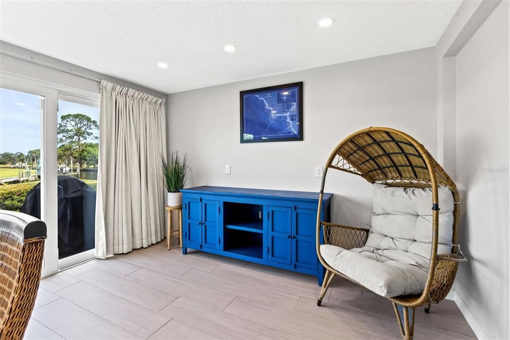 For Sale: $240,000 (2 beds, 2 baths, 1584 Square Feet)