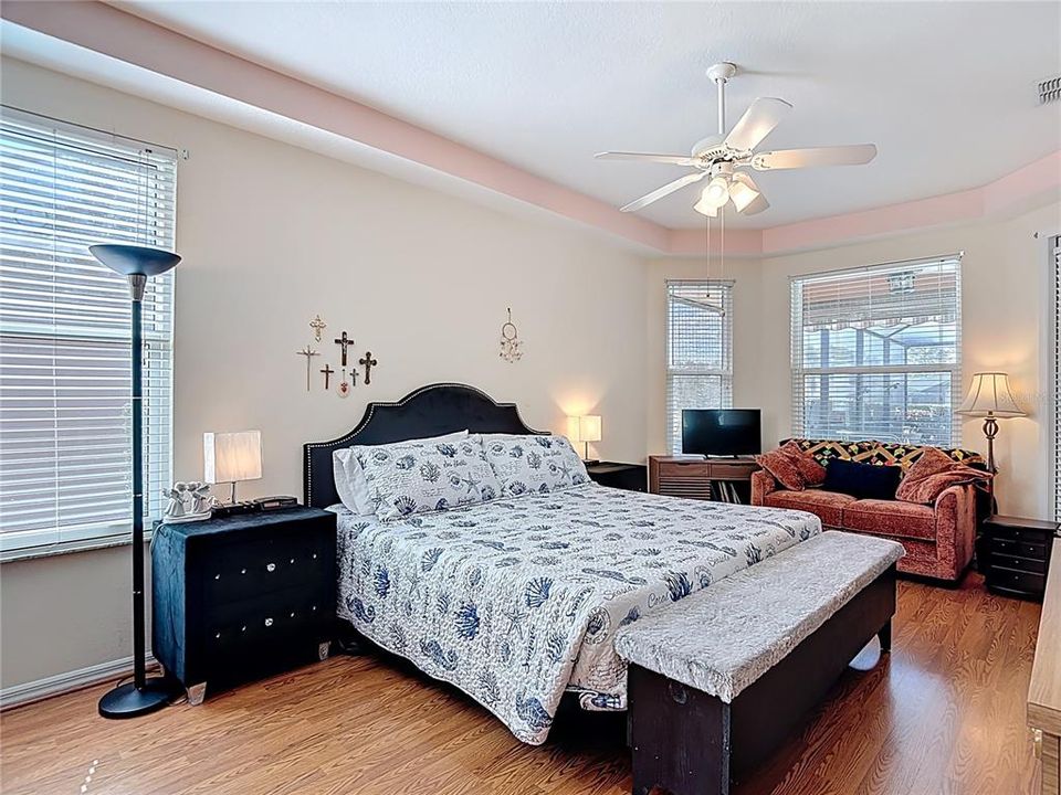 На продажу: $497,500 (4 спален, 3 ванн, 2274 Квадратных фут)