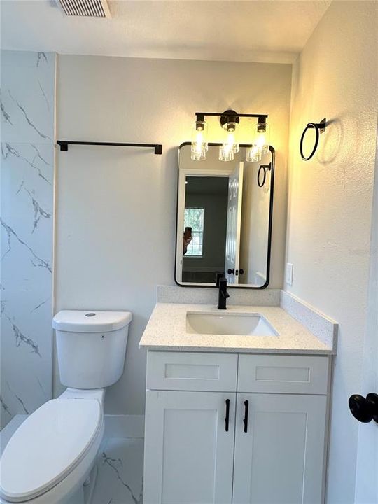 待售: $359,000 (4 贝兹, 2 浴室, 1530 平方英尺)