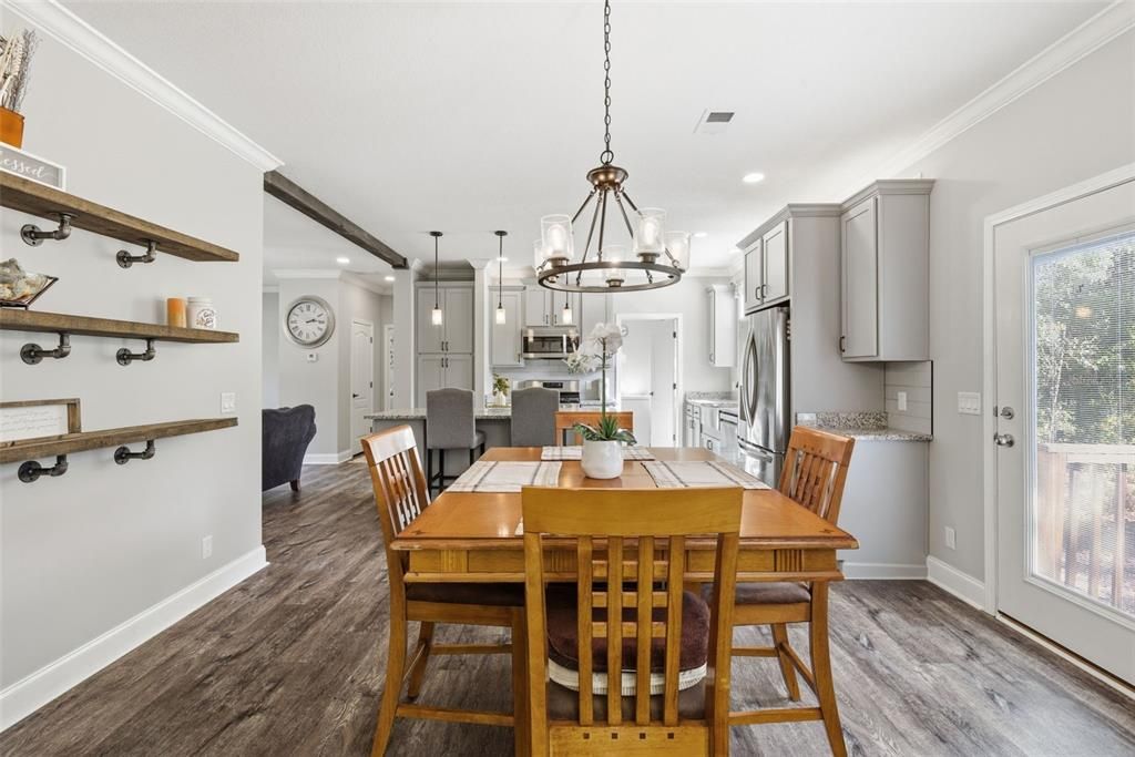 For Sale: $570,000 (4 beds, 3 baths, 2400 Square Feet)