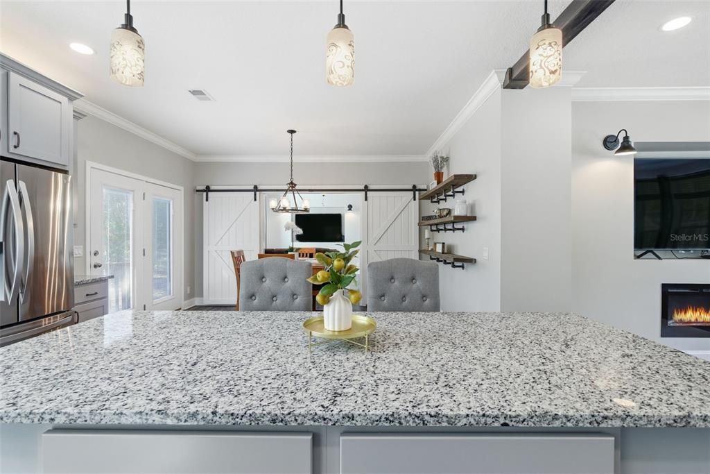 For Sale: $570,000 (4 beds, 3 baths, 2400 Square Feet)