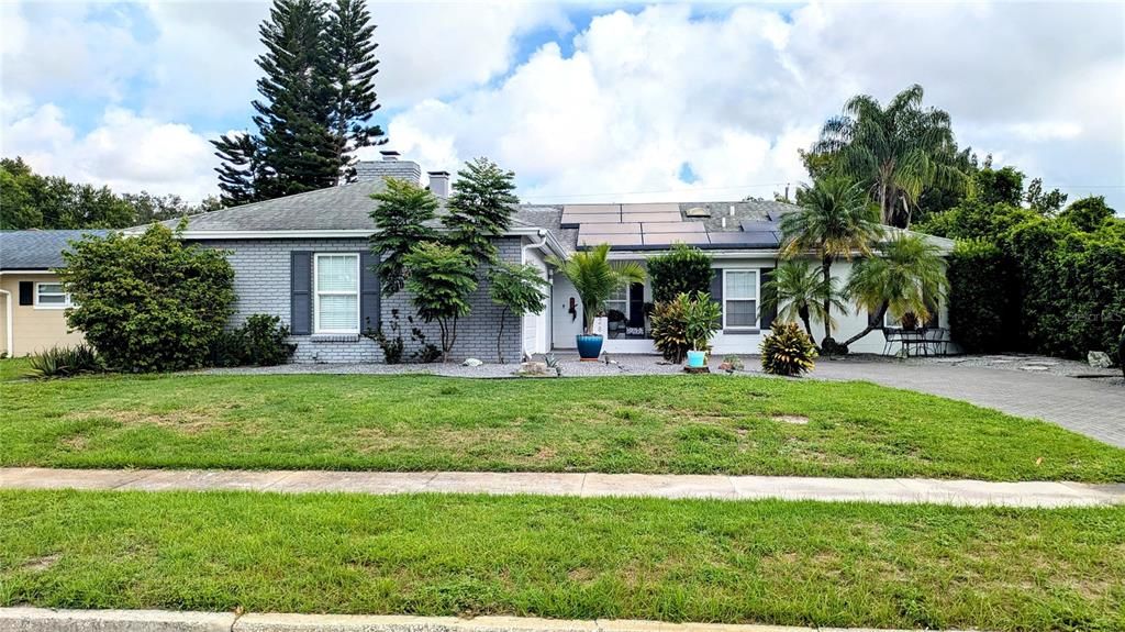 For Rent: $2,995 (3 beds, 2 baths, 1488 Square Feet)