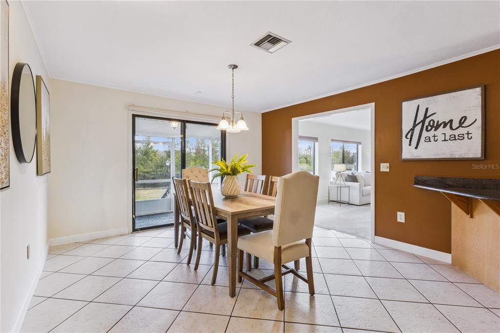 На продажу: $475,000 (3 спален, 2 ванн, 2543 Квадратных фут)