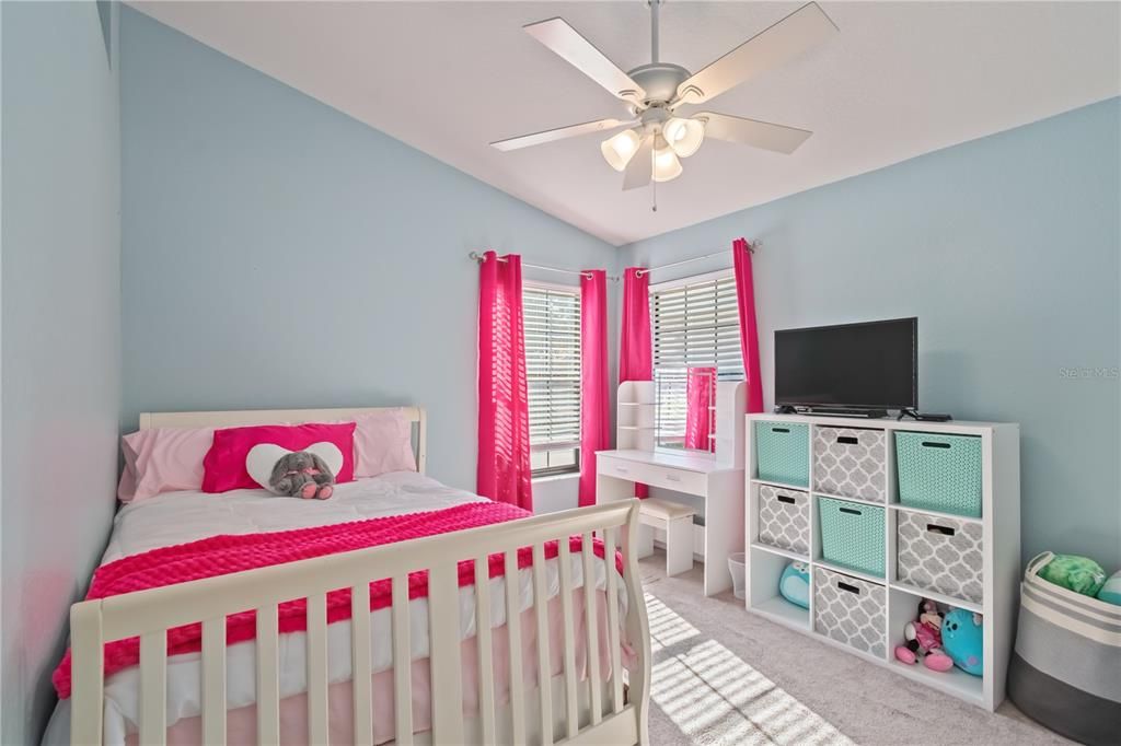 待售: $219,000 (3 贝兹, 2 浴室, 1358 平方英尺)